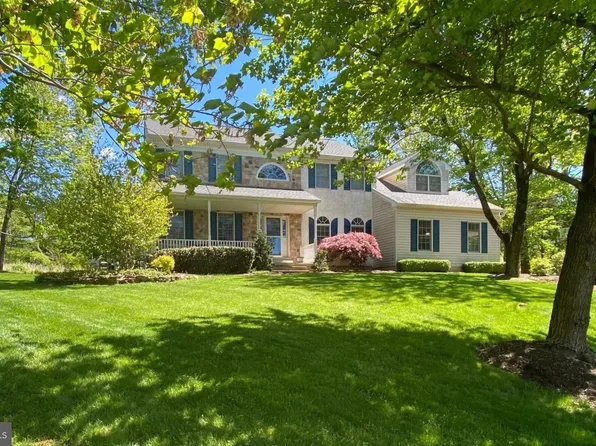 418 Van Gleason Dr, Collegeville, PA 19426