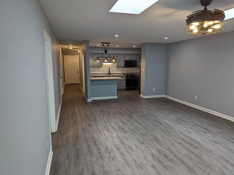 2905 La Villas Dr #303 — Photo 8