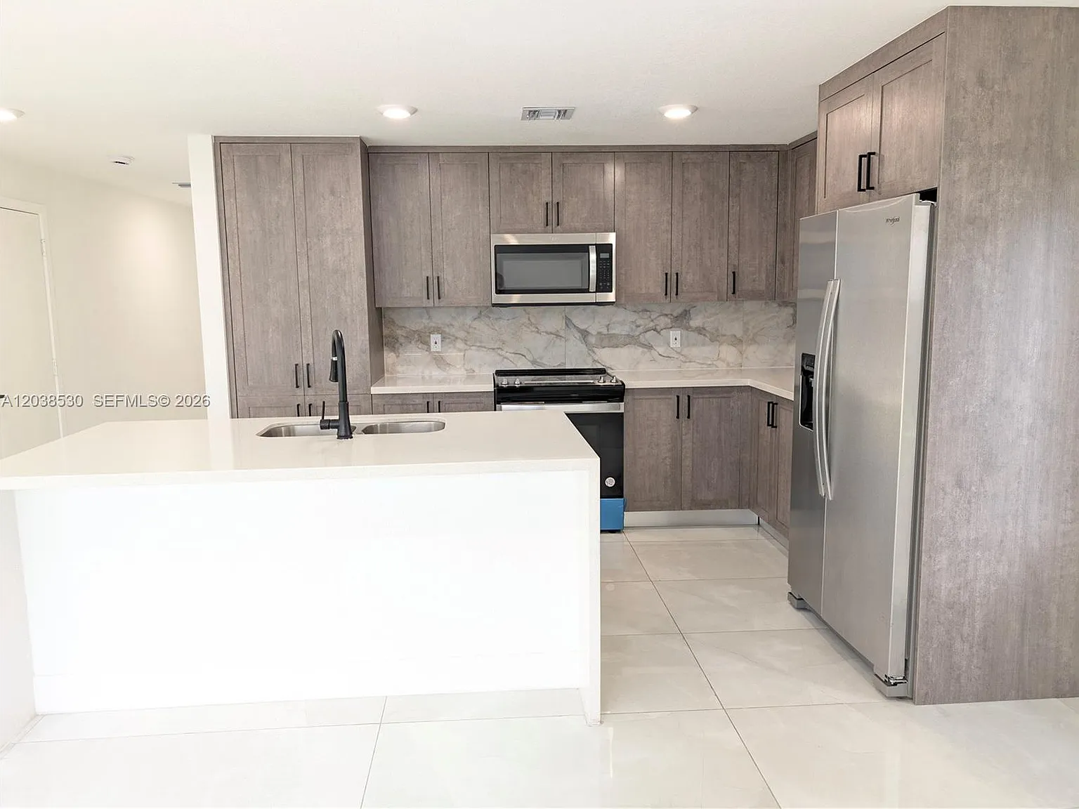 On Alba Onx Homes — Photo 3