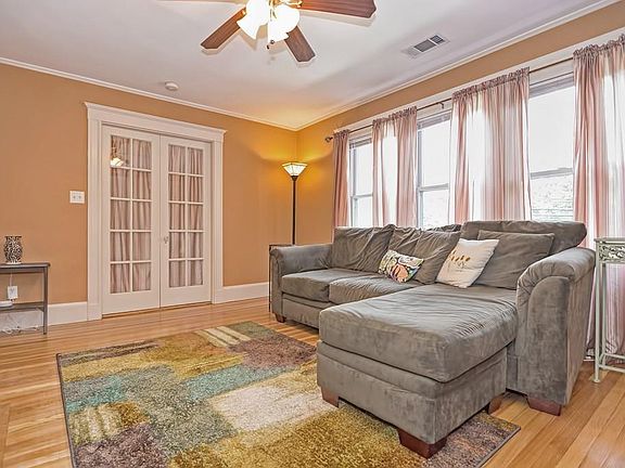 5th image of 3 Warren Rd APT 4