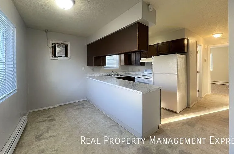 3711 S Cathy Ave #4 — Photo 27