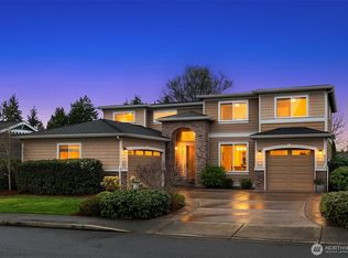 632 SW 185th St, Normandy Park, WA 98166