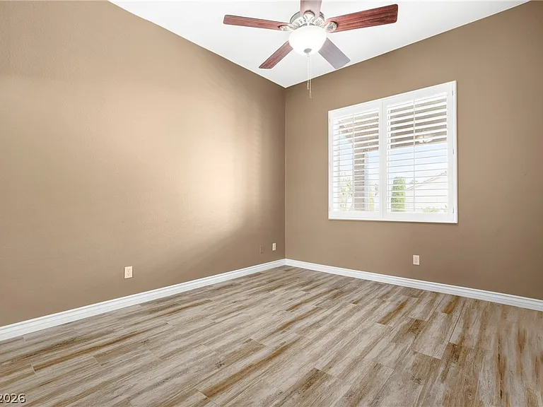 2750 Pine Flat Ct — Photo 14