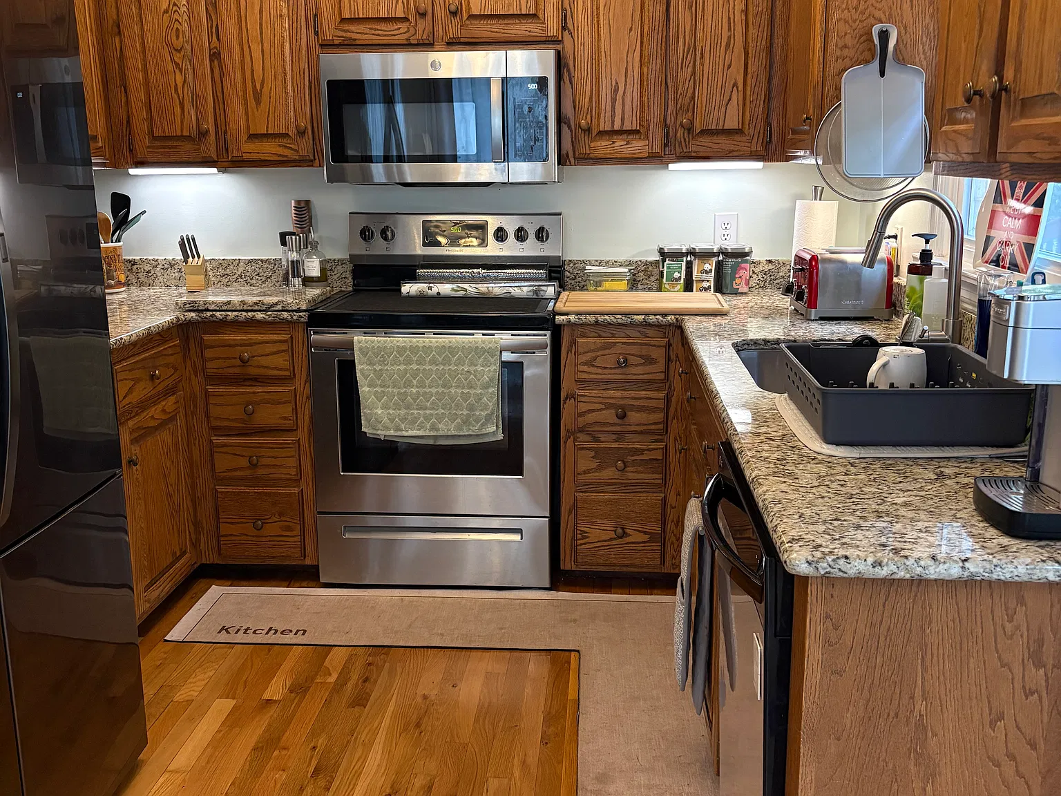 3 bed, 2.5 bath, 1800 sqft, $1,150 — Photo 4