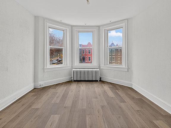 5th image of 2032 N Capitol St NW #2