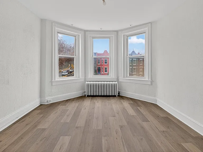 2032 N Capitol St NW #2 — Photo 5