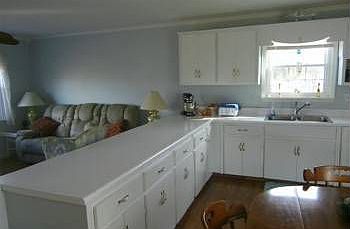 3rd image of 231 American Dr NE