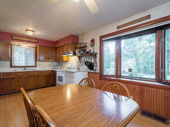349 Claremont-5