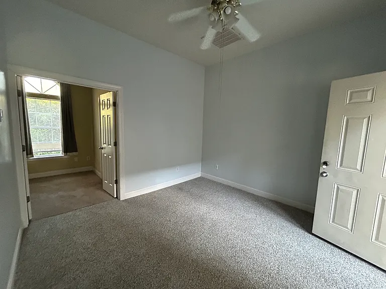 36 Cassandra Ln #B — Photo 6