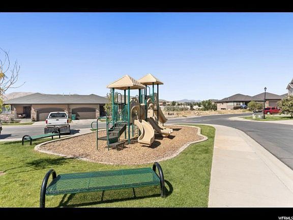 3rd image of 2644 W Cottonwood Dr
