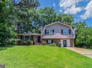6708 Bedford Rd, Rex, GA