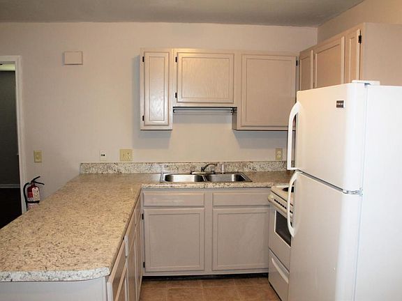 5th image of 1653 Dane St #1A