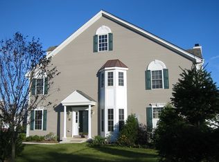 202 Satinwood Dr, Middletown, NJ 07748