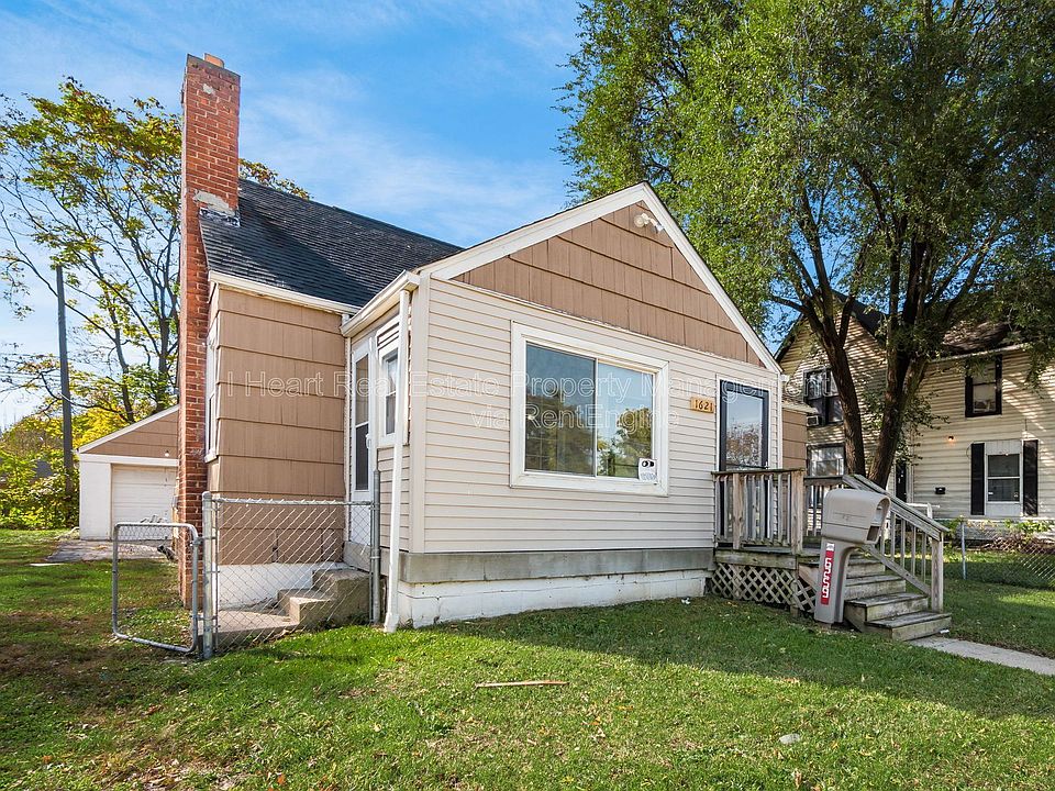 1st image of 1621 Sullivant Ave