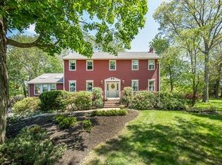 7 Buttonwood Ln, Danvers, MA 01923