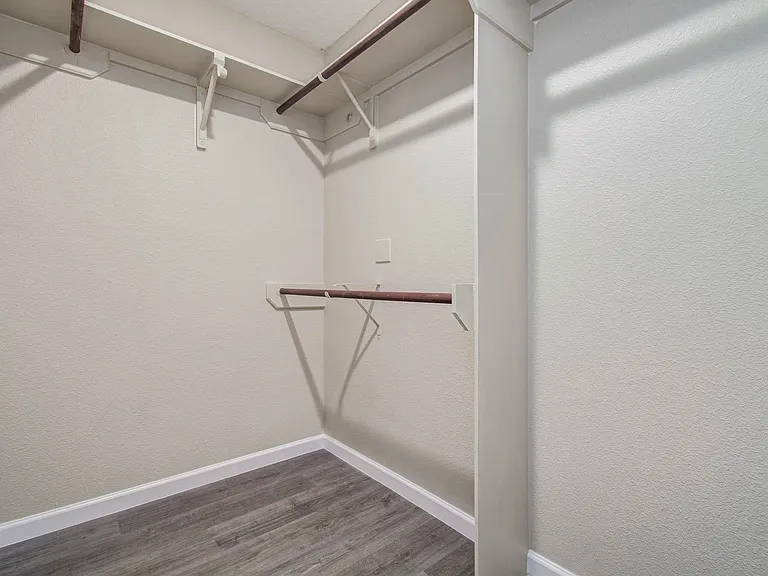 5803 Forest Timbers Dr — Photo 25