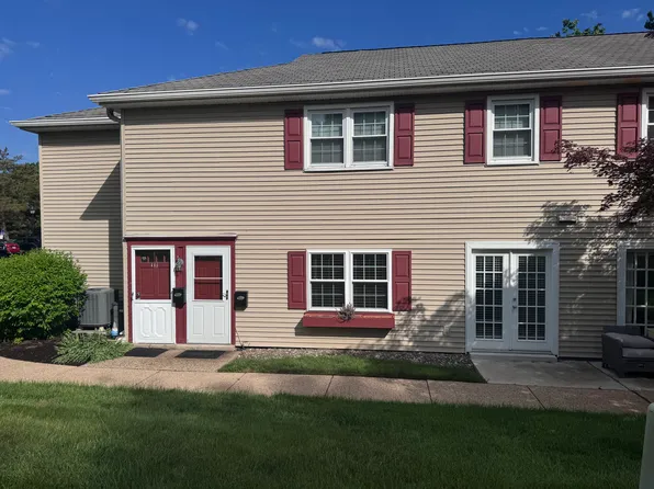 112 Yardley Cmns, Yardley, PA 19067