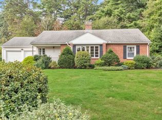 21 Brooklawn Rd, Wilbraham, MA 01095