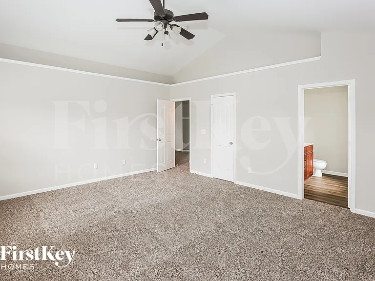 613 Latimer Way — Photo 9