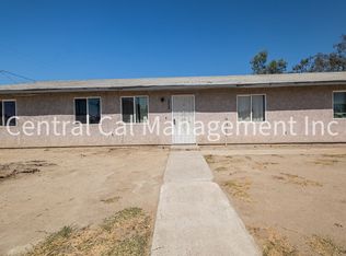 1313 E Planz Rd, Bakersfield, CA 93307