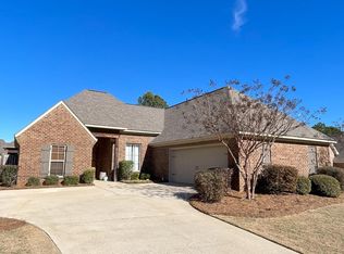 233 Fieldstone Ln, Madison, MS 39110
