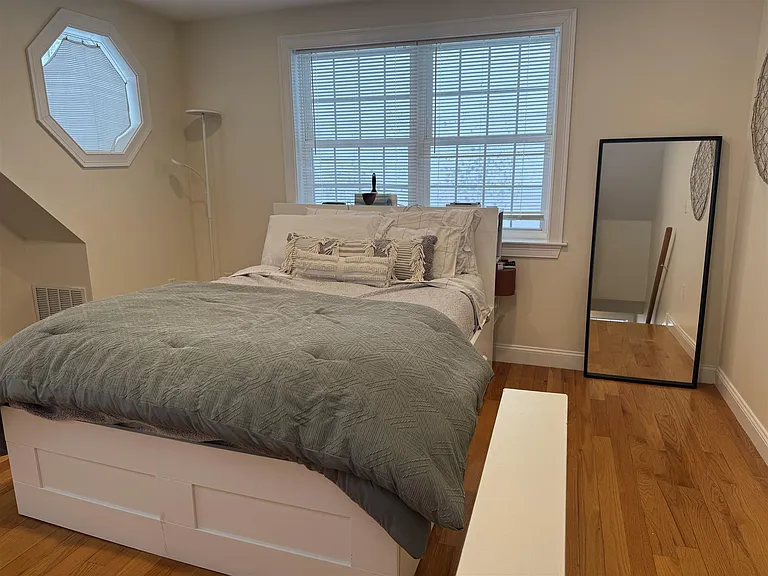 9 Winthrop Ct #1 — Photo 12