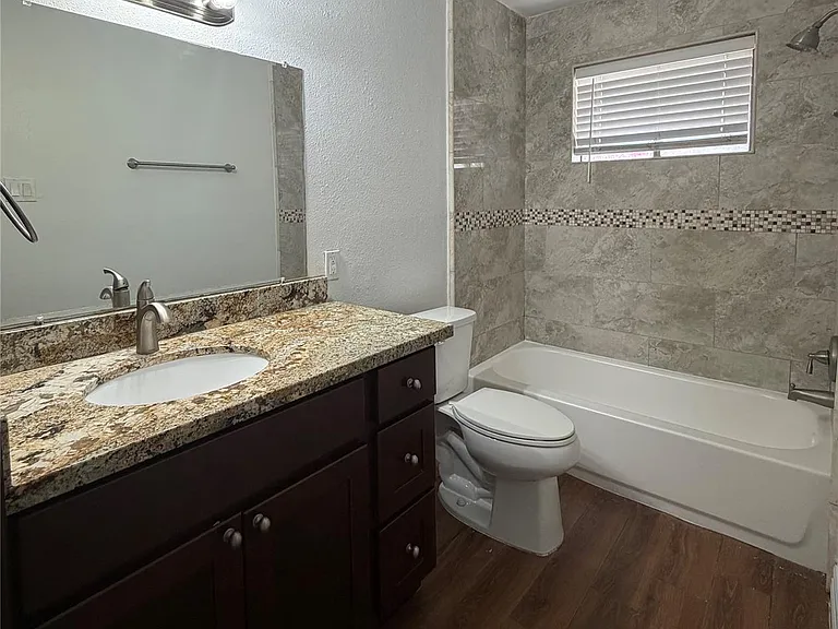 1410 Blalock Rd #10 — Photo 6