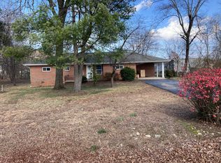 113 Swafford Rd, Soddy Daisy, TN 37379
