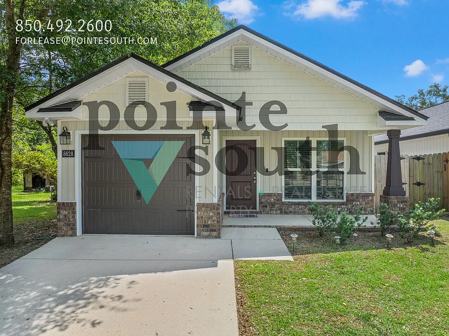 8628 Walnut Ave