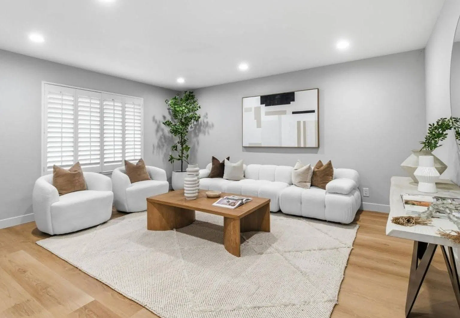 4 bed, 1843 sqft, $5,500 — Photo 4