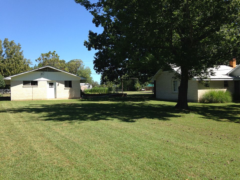 Detached Garage (side view)