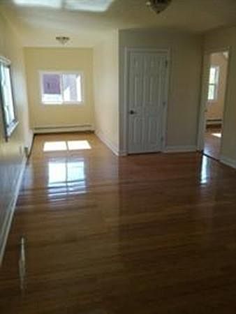 1st image of 287 Copeland St #3