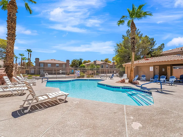 2840 Floral Peak Dr — Photo 49
