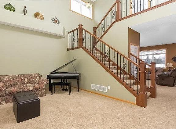 4th image of 16054 Iodine Street