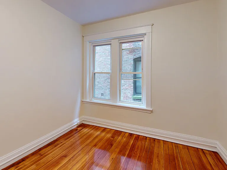 Kelton Street Apartments — Photo 98