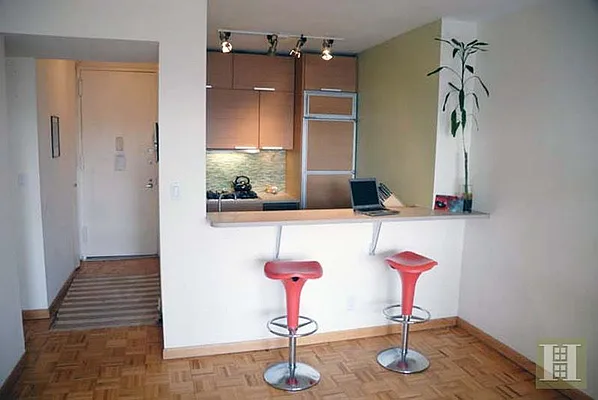 Rented by Halstead Real Estate | media 24