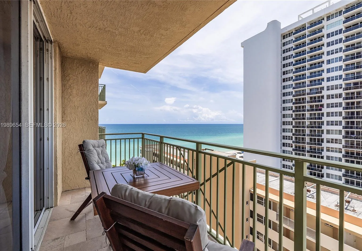 2080 Ocean Drive Condo — Photo 2