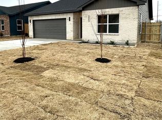 5504 Truman Dr, Fort Worth, TX 76112