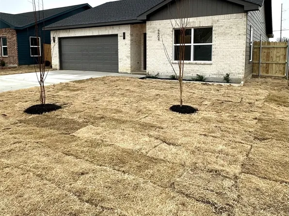5504 Truman Dr, Fort Worth, TX 76112