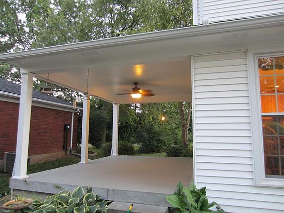Covered Side Porch