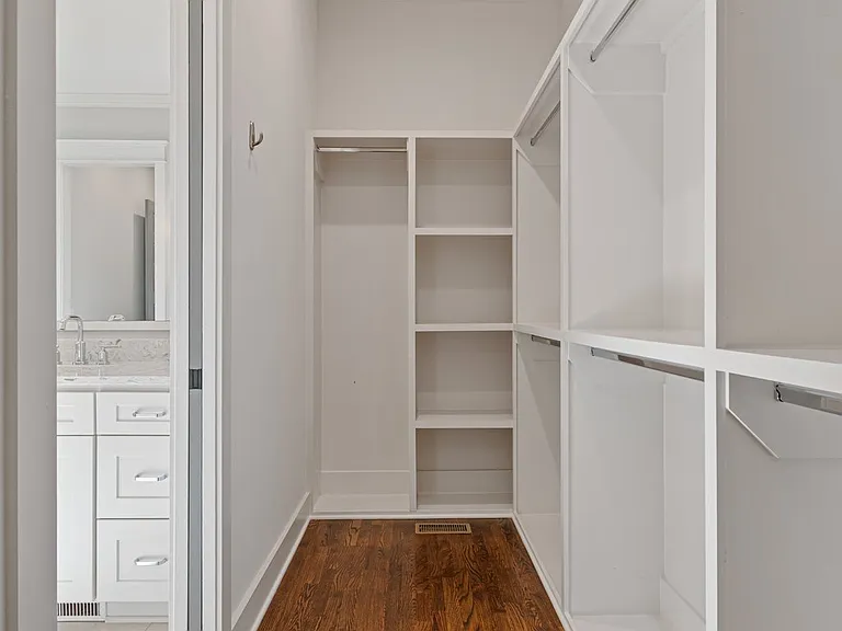3358 Acklen Ave — Photo 8