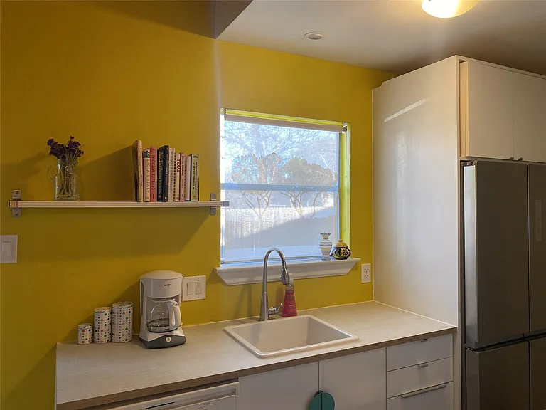 5405 Brompton Cir #B — Photo 13