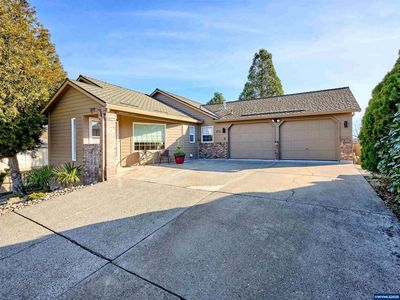 920 Hermanson St, Woodburn, OR, 97071