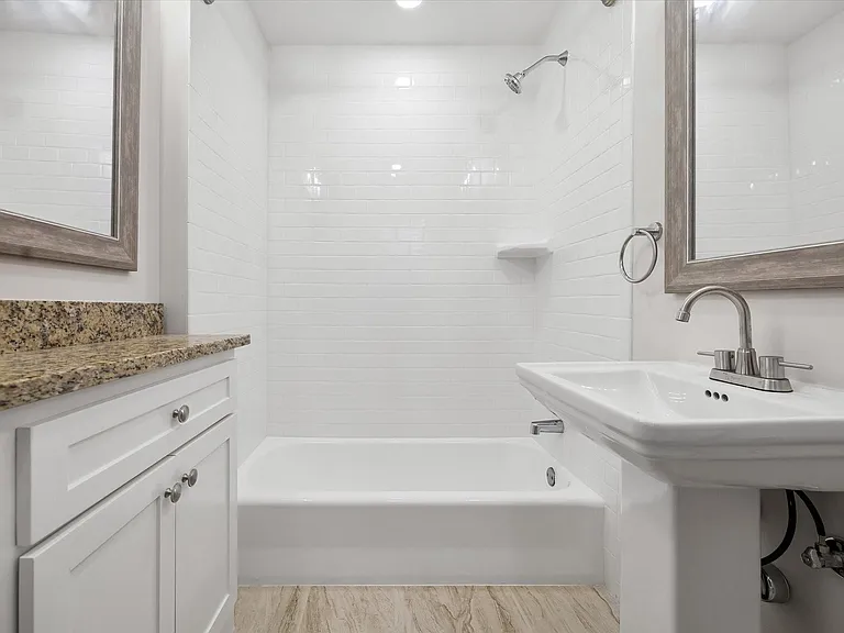 2023 Huldy St #3 — Photo 9