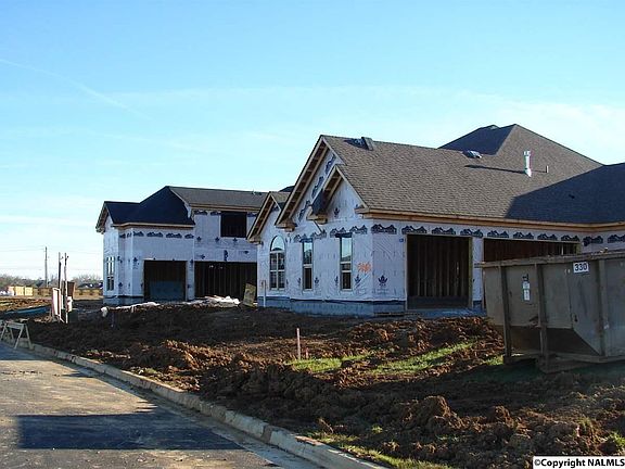 4th image of 7120 Weeping Willow Dr