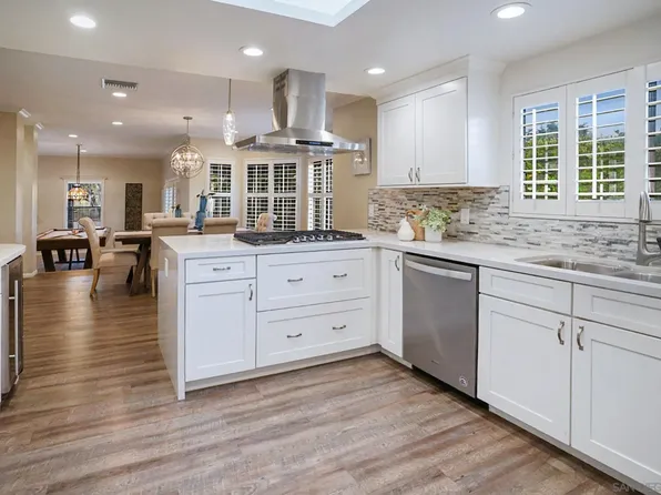 6535 Burgundy St, San Diego, CA 92120