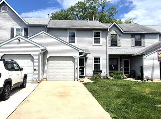 1003 Baywood Dr, Williamstown, NJ 08094