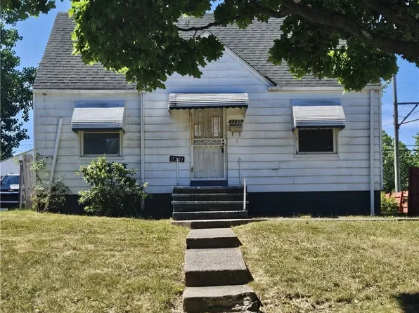 17302 Lotus Dr, Cleveland, OH 44128