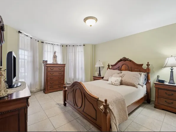 20-15 Menahan Street image 13 of 38