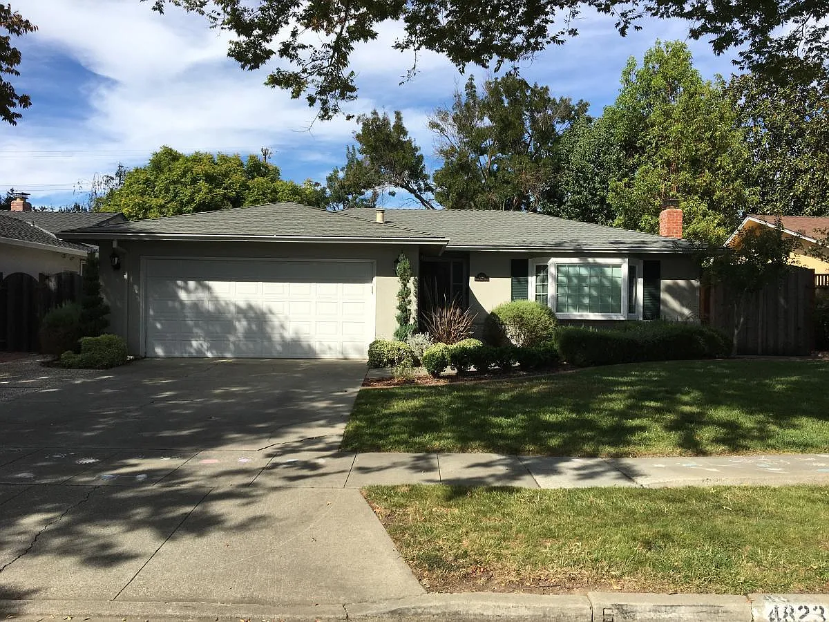 3 bed, 1400 sqft, $6,200 — Photo 1